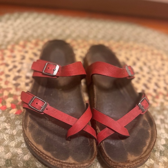 Birkenstock Shoes - Birkenstock vacation sandals eu 40 9-9.5 size faded on red sandals so refer to l